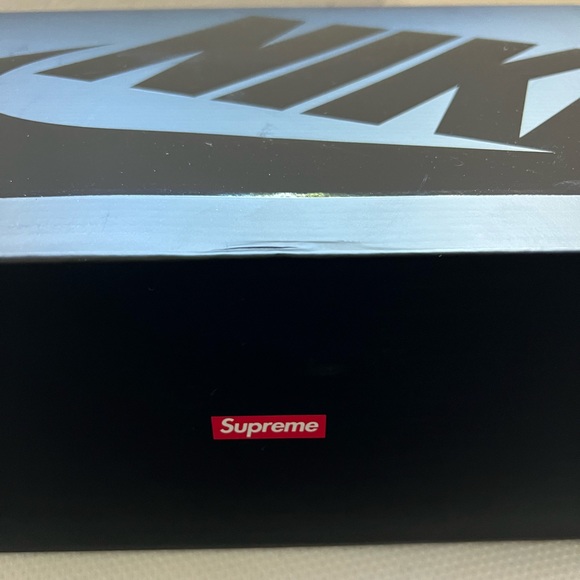 supreme x nike air max tailwind 4 black hyper cobalt